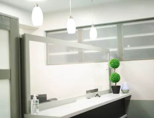 SmileDentalSpa-AboutImg-04